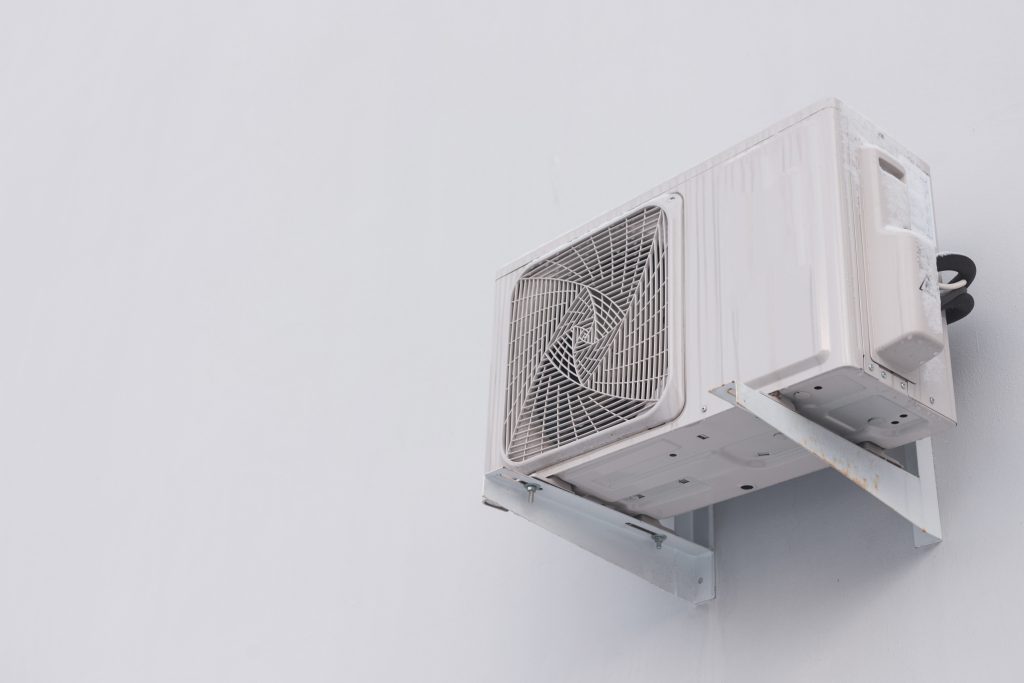 Maximizing Comfort: AC Repair and Installation Services in Orange County