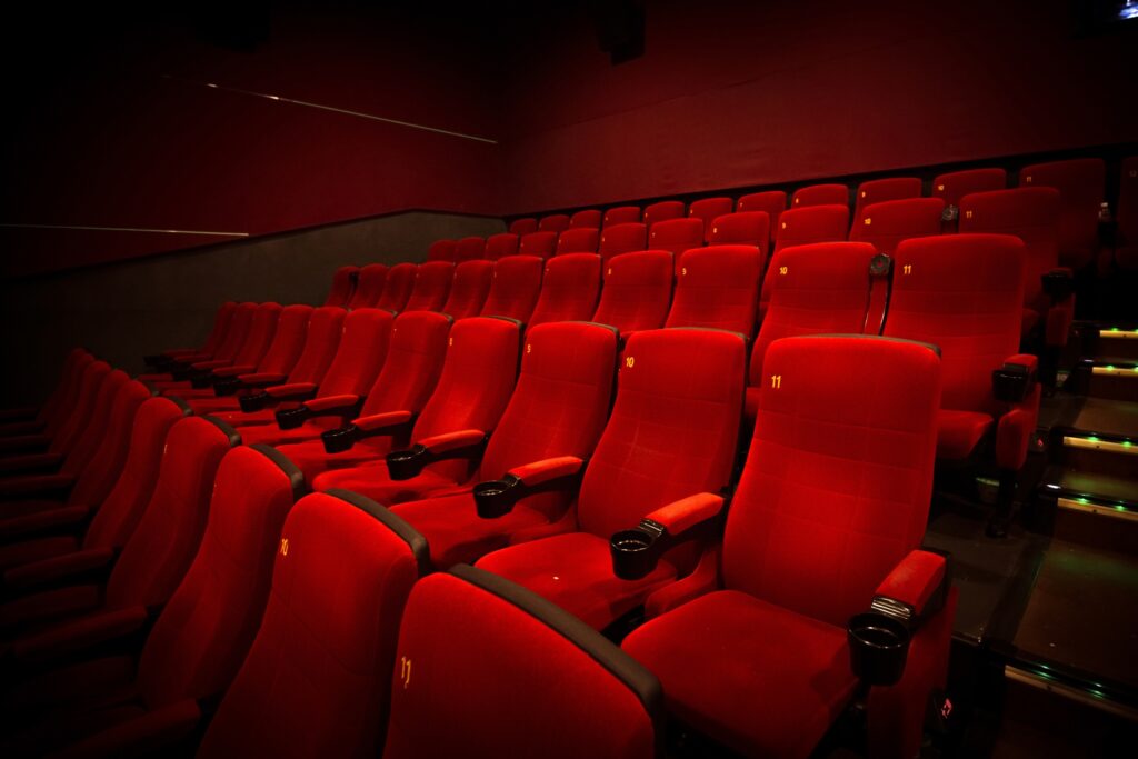 Why People Are Going to Movie Theaters Less: What’s Changing and How Cinemas Can Win Audiences Back
